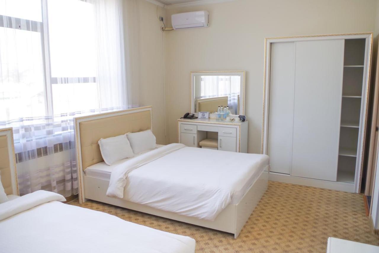 Sultan Jalal-Abad Hotel Ngoại thất bức ảnh