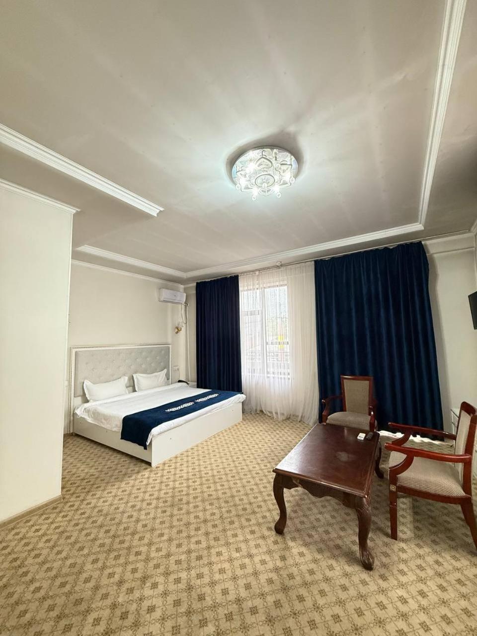 Sultan Jalal-Abad Hotel Ngoại thất bức ảnh